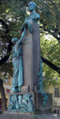 Fotografia do busto de Jlio Dinis - Largo do Professor Abel Salazar, Porto / Photo of the bust of Jlio Dinis - Professor Abel Salazar Square, Porto