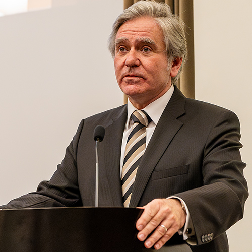 M�rito | International Chair in Bioethics vai ser proposta para Nobel da Paz