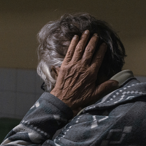 Sa�de | Estudo aponta falhas na den�ncia de maus-tratos a pessoas mais velhas