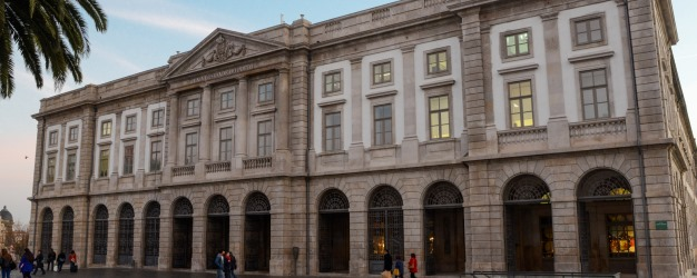 Edifcio histrico da Universidade do Porto