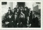 Foto de membros do Teatro Universitrio do Porto